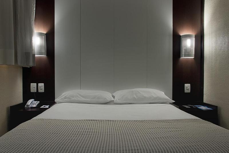 Master Express Moinhos De Vento 3* Porto Alegre